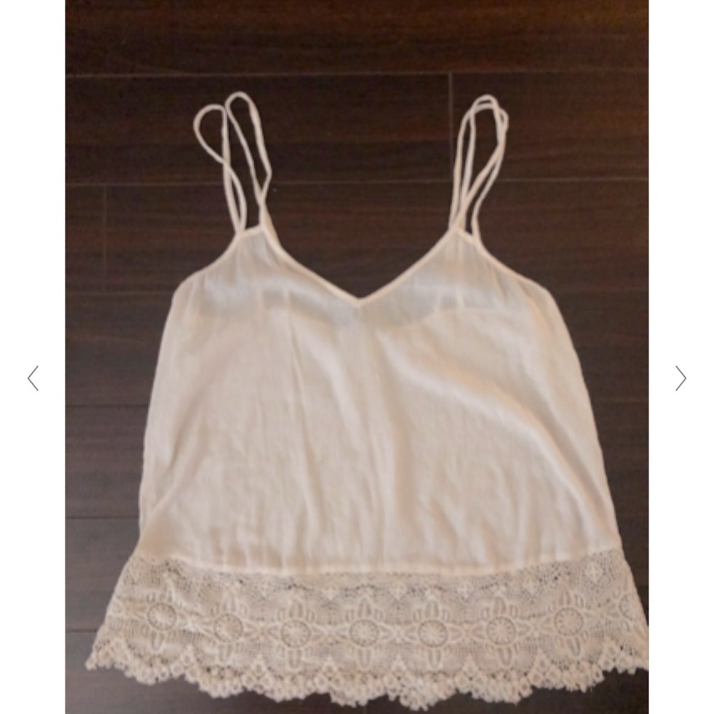 American eagle flowy crochet tank